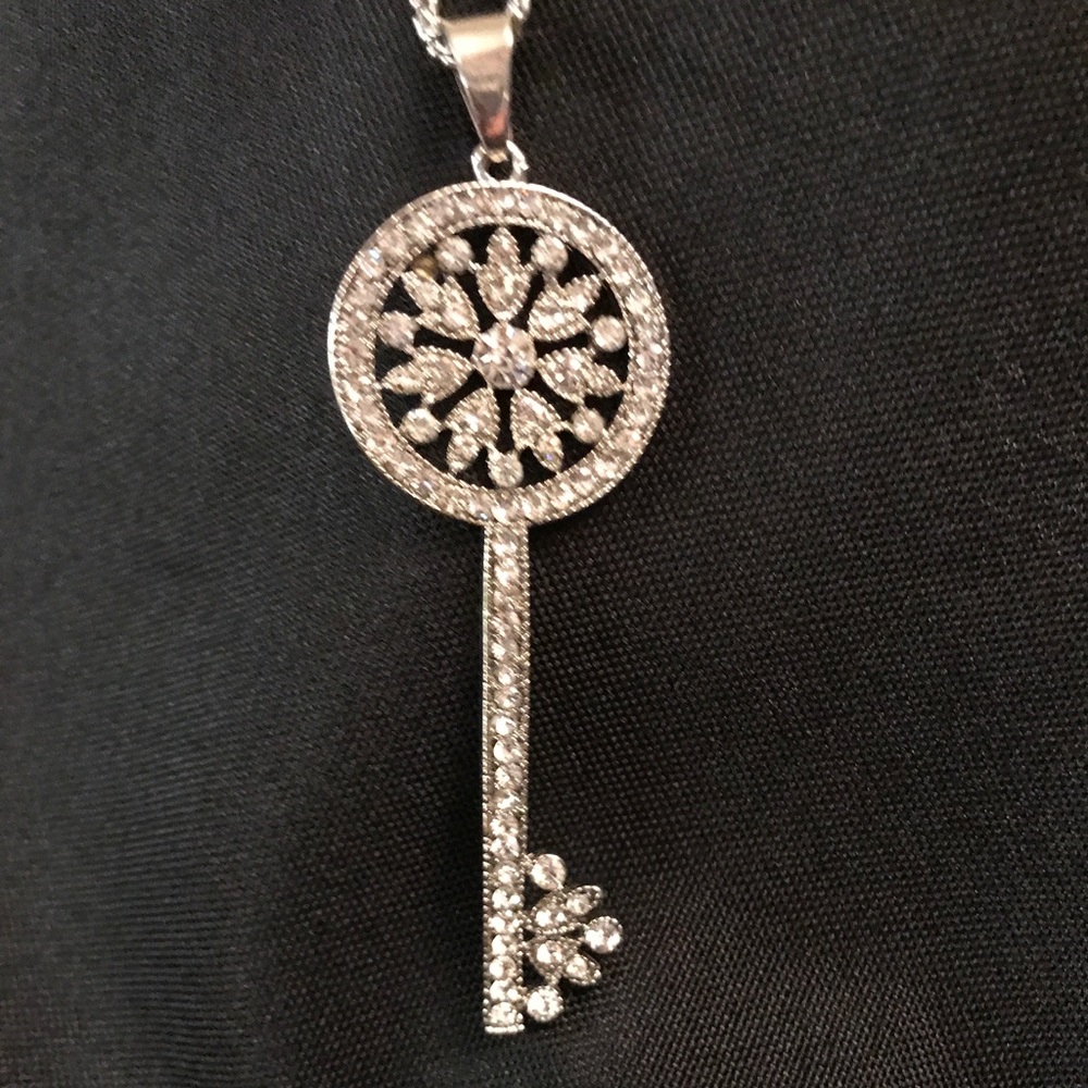 The key to your heart in Platinum